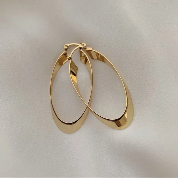 Oval Hoops - Picture 3 of 6